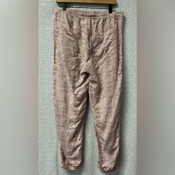 Anthropologie Orana Printed Joggers Pink Snakeskin Print Pants | Size Medium - Picture 5 of 11